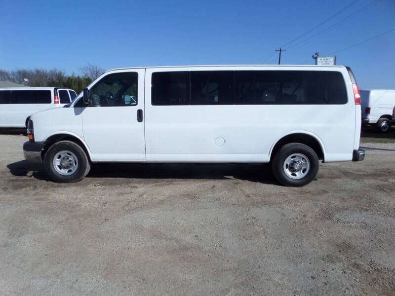 2013 Chevrolet Express Passenger for sale at AUTO FLEET REMARKETING, INC. in Van Alstyne TX