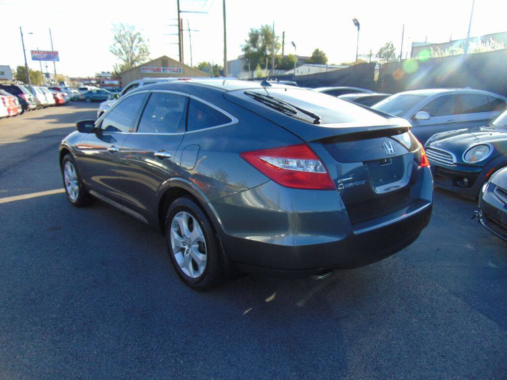 2011 Honda Accord Crosstour for sale at Avalanche Auto Sales in Denver, CO