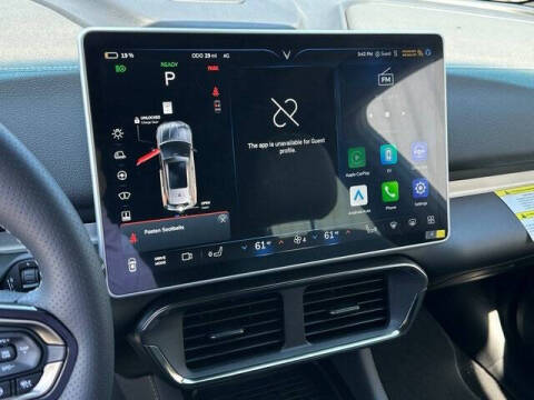 2025 VinFast VF8 Plus