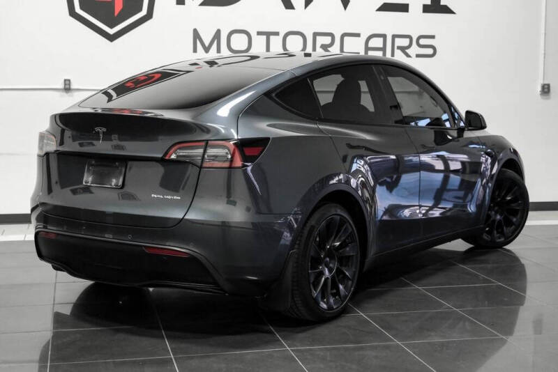 2022 Tesla Model Y Long Range