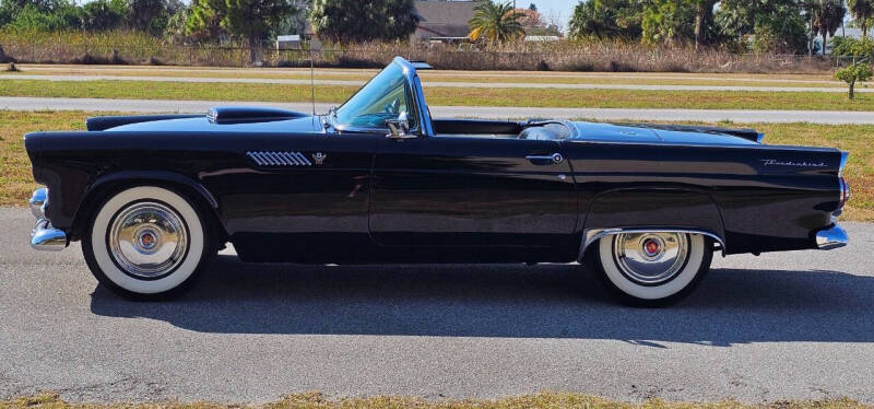 1955 Ford Thunderbird