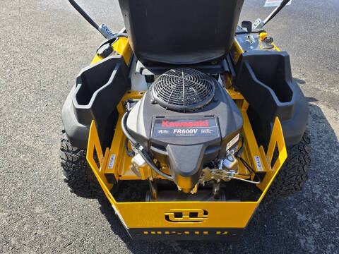 2026 Hustler Raptor X