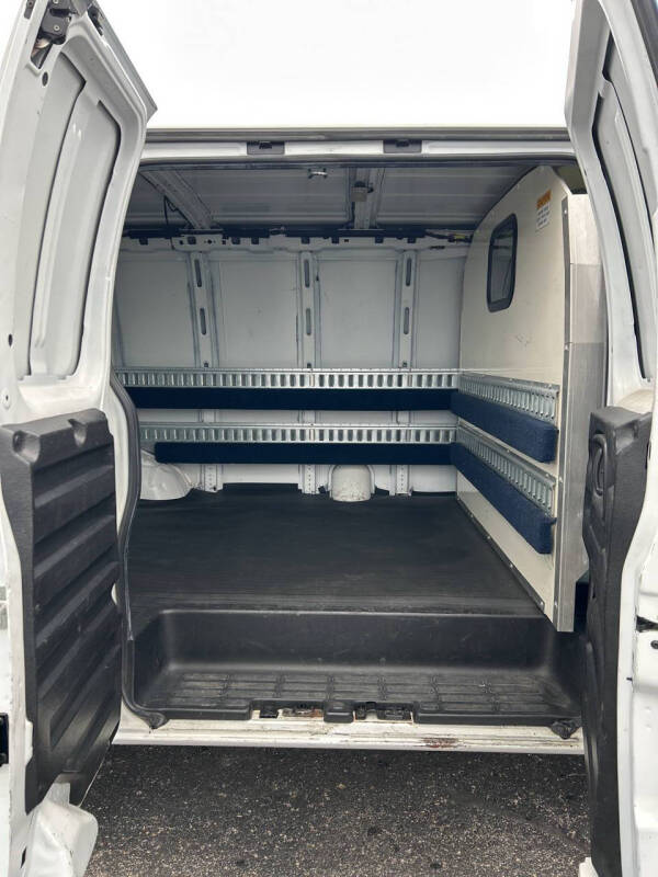 2018 Chevrolet Express 2500