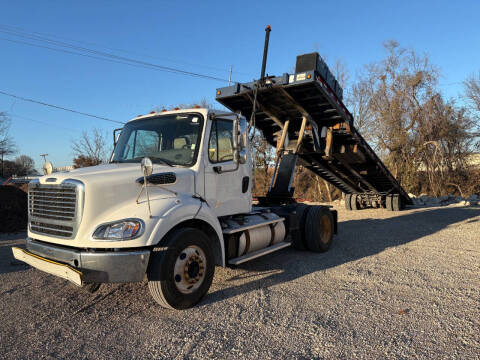 2017 Freightliner M2 112
