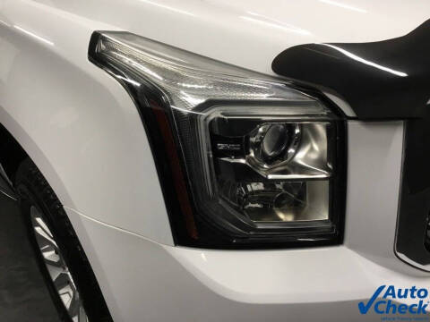 2017 GMC Yukon SLT