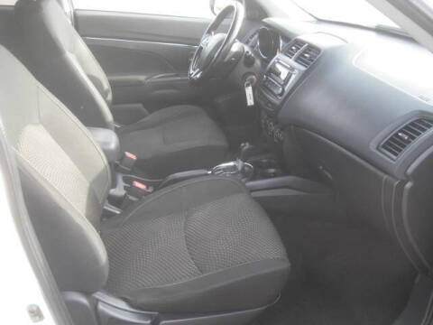 2016 Mitsubishi Outlander Sport ES