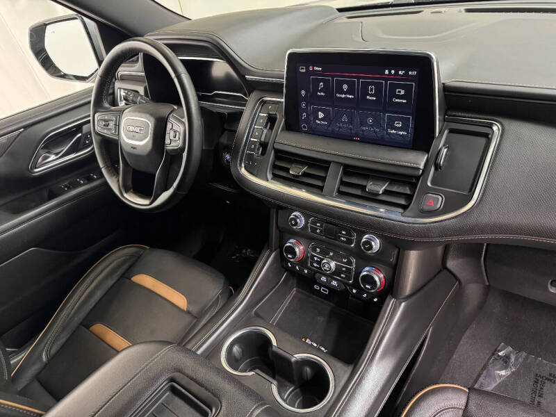 2023 GMC Yukon XL AT4