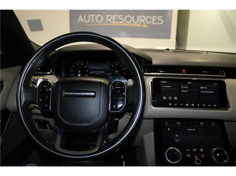 2019 Land Rover Range Rover Velar P250 R-Dynamic SE