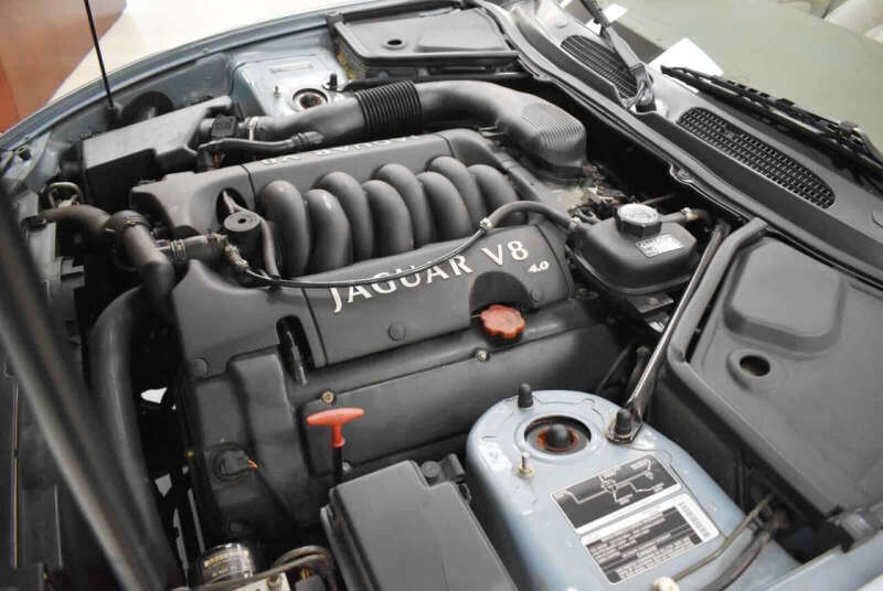 2002 Jaguar XK-Series XK8