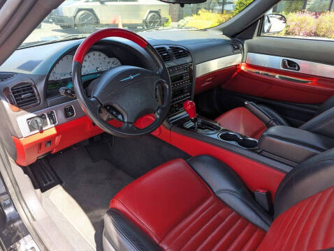 2002 Ford Thunderbird Deluxe