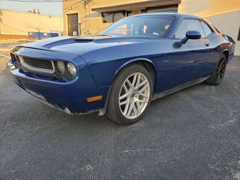 2010 Dodge Challenger for sale at Dynasty Auto in Dallas TX