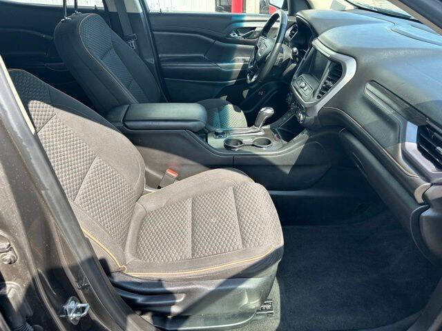 2019 GMC Acadia SLE-2