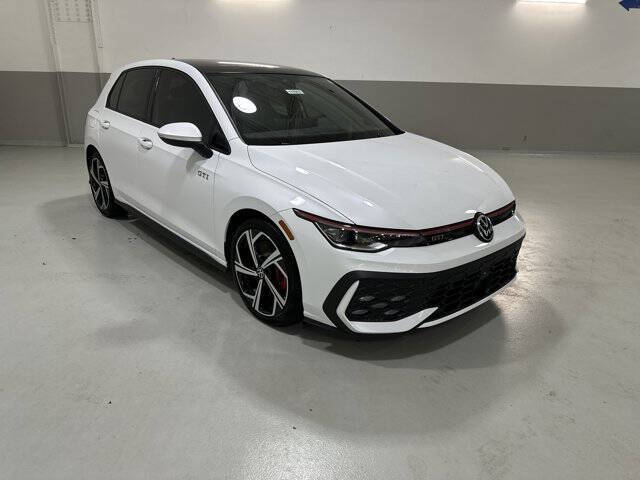 2025 Volkswagen Golf GTI SE