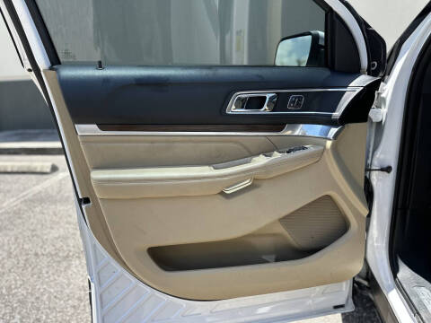 2017 Ford Explorer Limited