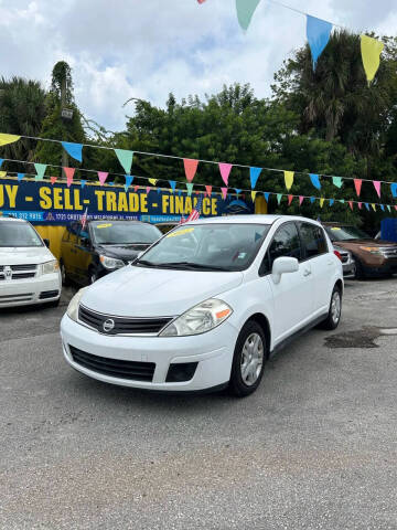 2012 Nissan Versa 1.8 S