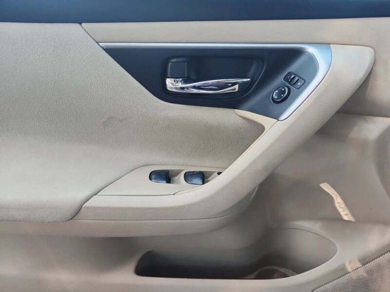 2015 Nissan Altima 2.5 S