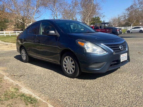 2015 Nissan Versa 1.6 S