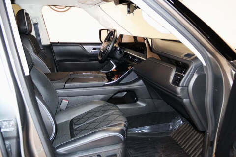2025 Infiniti QX80 Sensory
