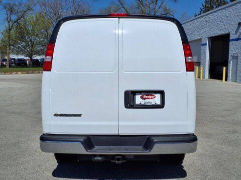 2026 Chevrolet Express 2500
