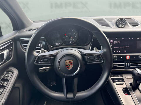 2023 Porsche Macan