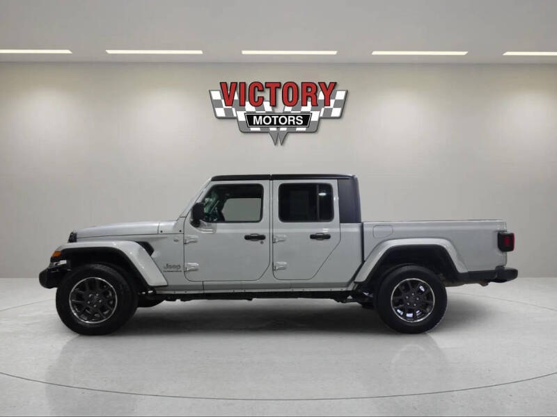 2023 Jeep Gladiator Overland