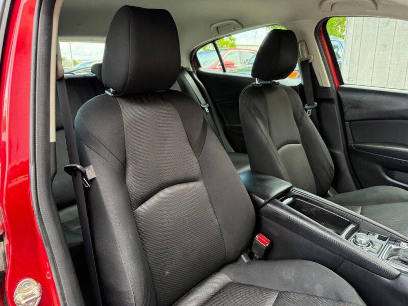 2017 Mazda MAZDA3 Sport