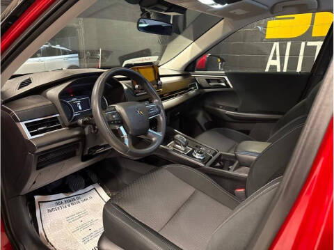 2022 Mitsubishi Outlander ES