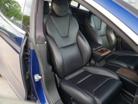 2020 Tesla Model S Long Range