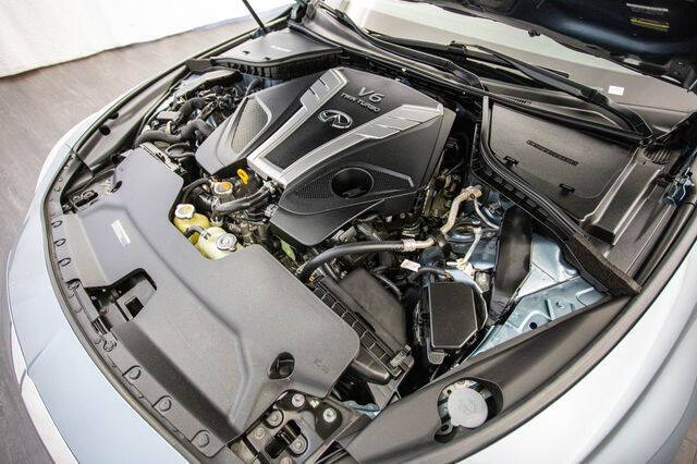 2017 Infiniti Q60 Red Sport 400