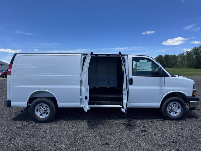 2026 Chevrolet Express 3500