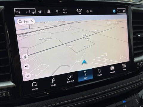 2022 Chrysler Pacifica Hybrid Touring L