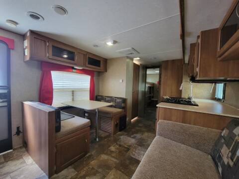 2014 Apex Coachmen  for sale at Champion Motorcars in Springdale AR