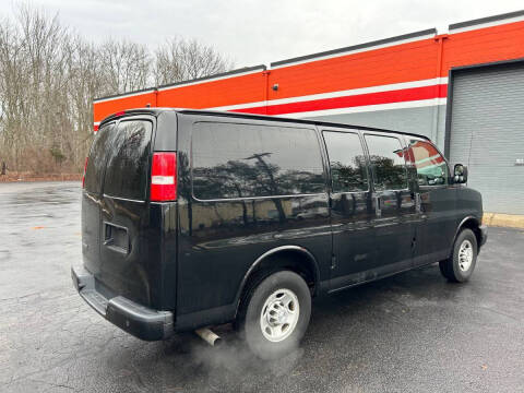 2019 Chevrolet Express 2500