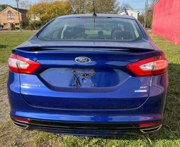 2014 Ford Fusion SE photo 7