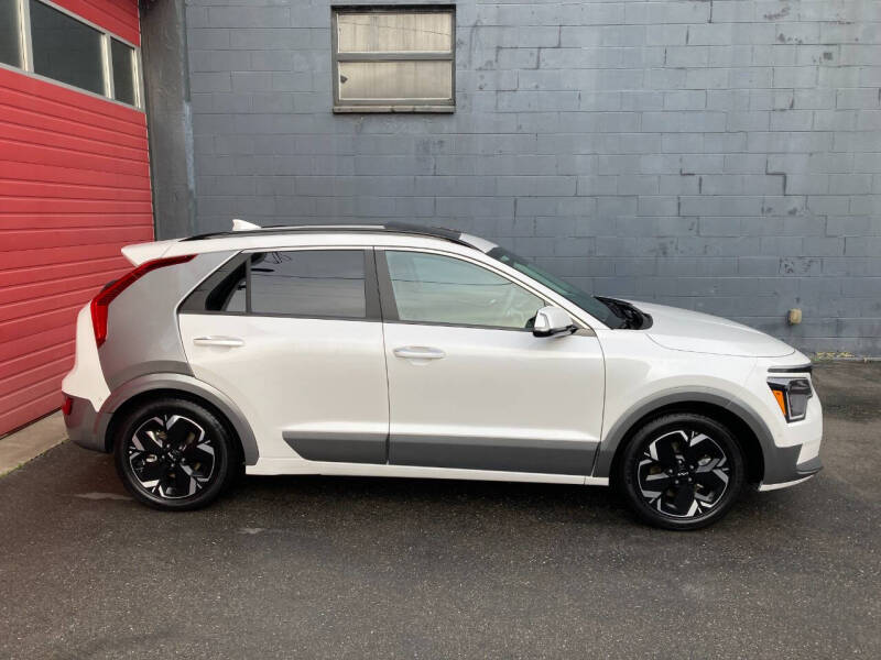 2023 Kia Niro EV Wave