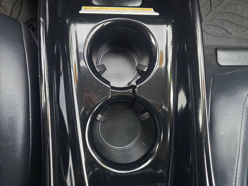 2018 Toyota Prius Four Touring