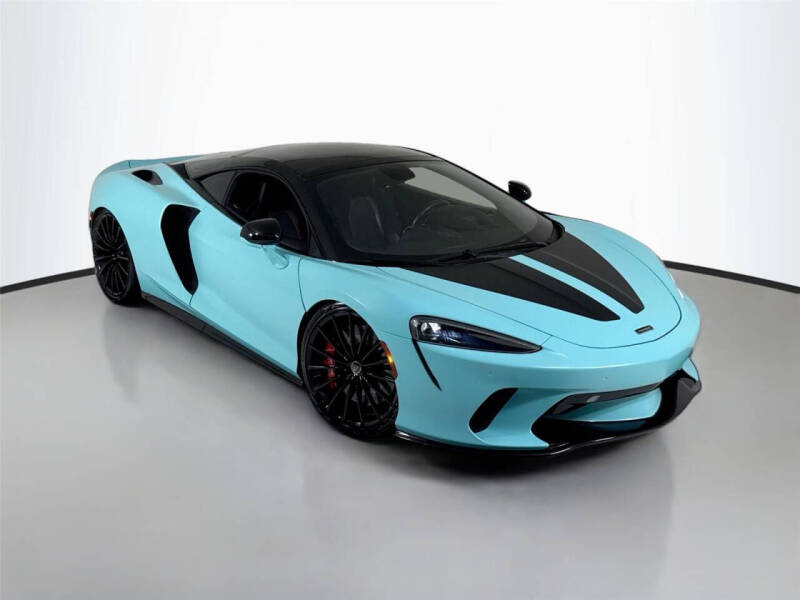 2022 McLaren GT
