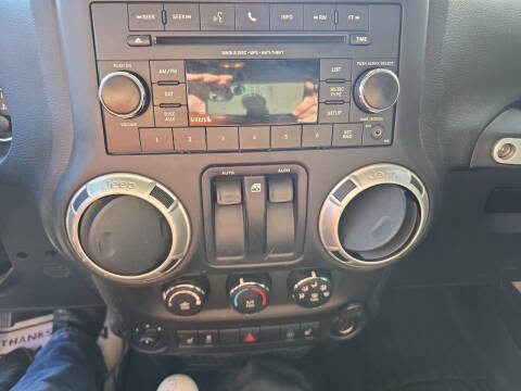 2017 Jeep Wrangler Sahara