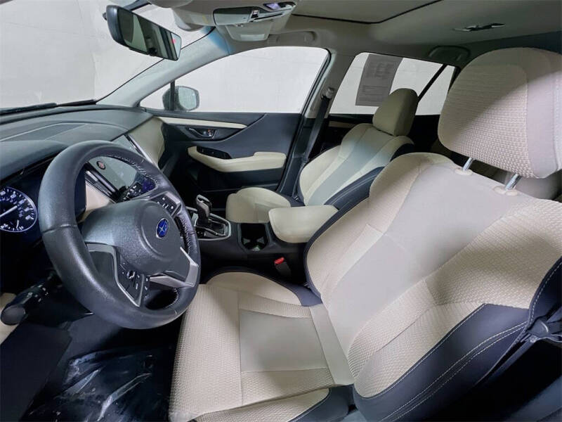 2022 Subaru Outback Premium