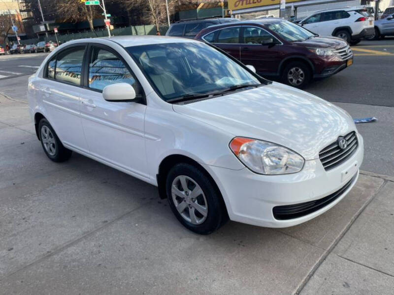 2010 Hyundai Accent GLS