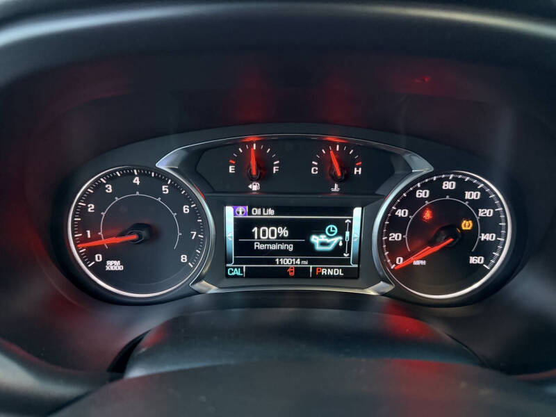 2017 GMC Acadia SLE-2