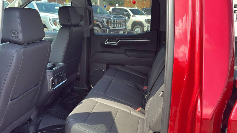 2025 GMC Sierra 1500