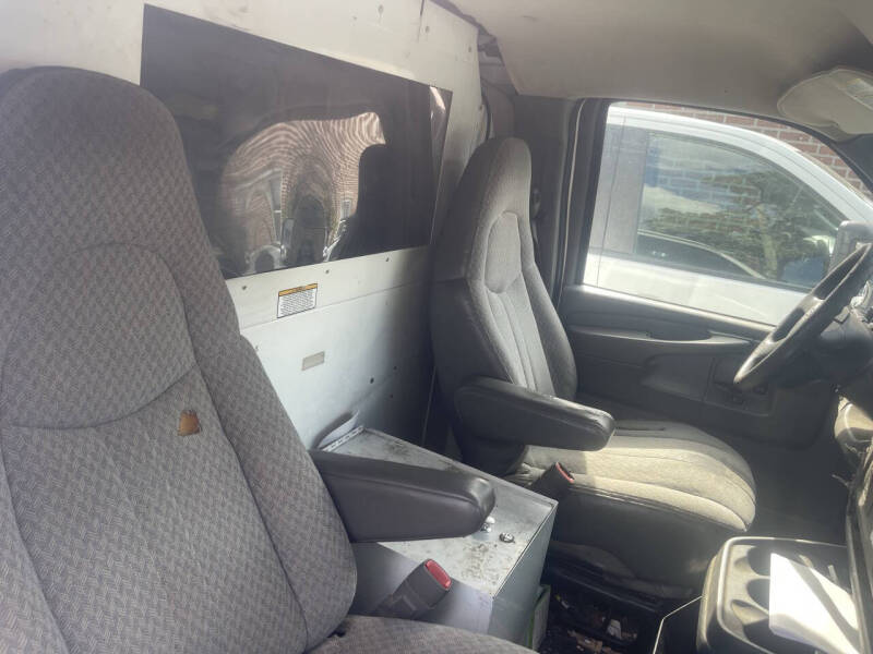 2005 Chevrolet Express 2500