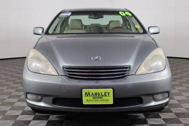 2004 Lexus ES 330