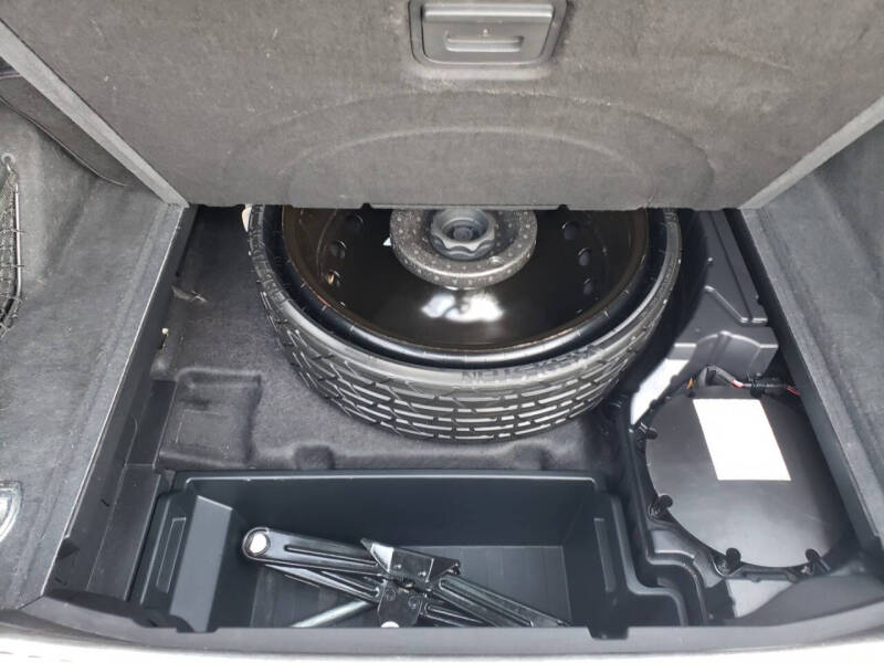 2019 Audi e-tron quattro Prestige