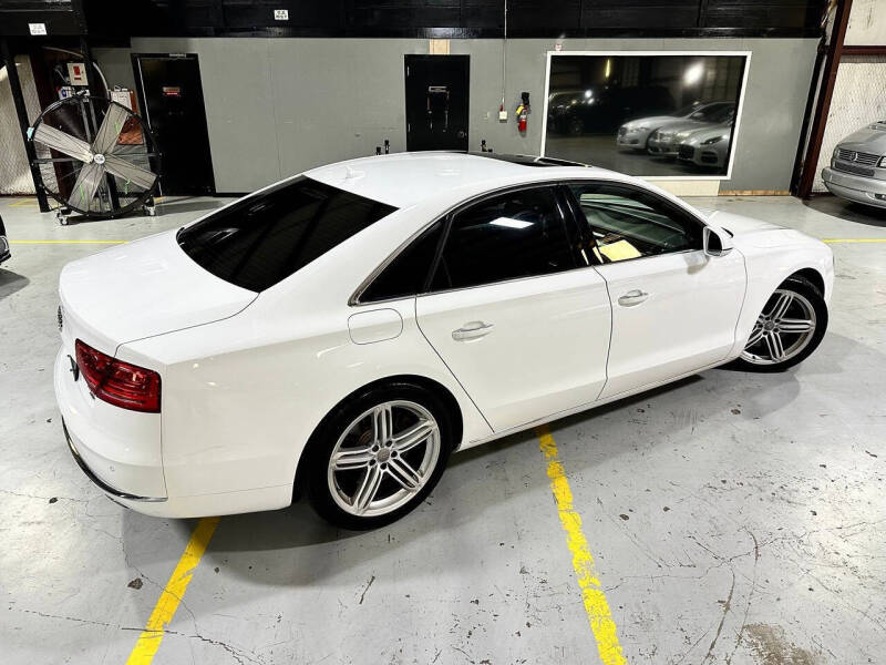 2012 Audi A8 quattro