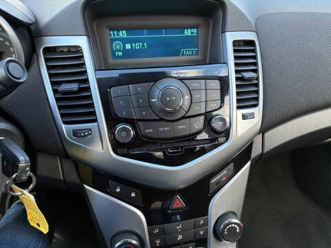 2014 Chevrolet Cruze 1LT Auto