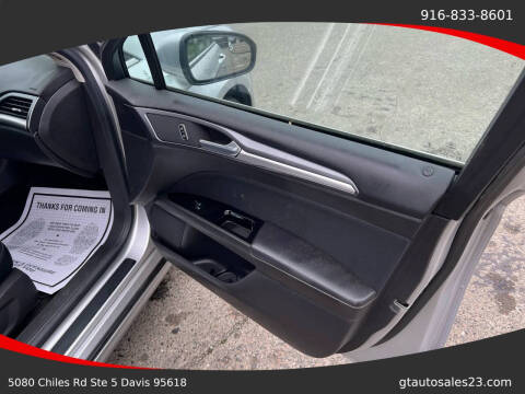 2013 Ford Fusion Hybrid SE