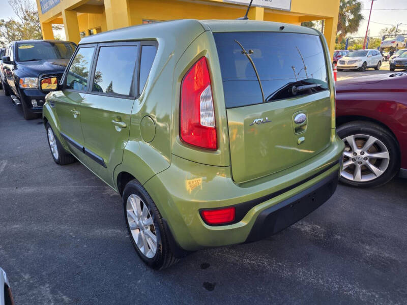 2013 Kia Soul + photo 9