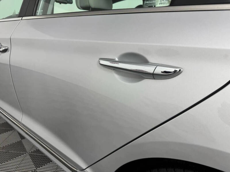 2016 Hyundai Sonata Hybrid SE